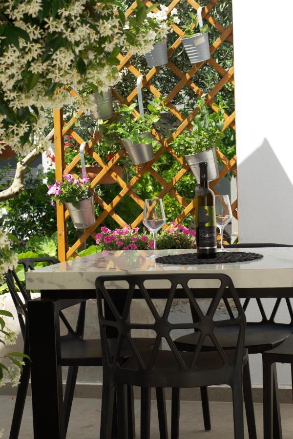 Wine Garden Holiday Home Pula Buitenkant foto