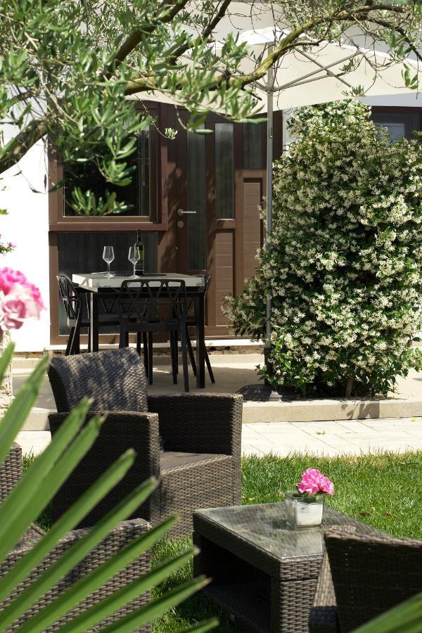 Wine Garden Holiday Home Pula Buitenkant foto